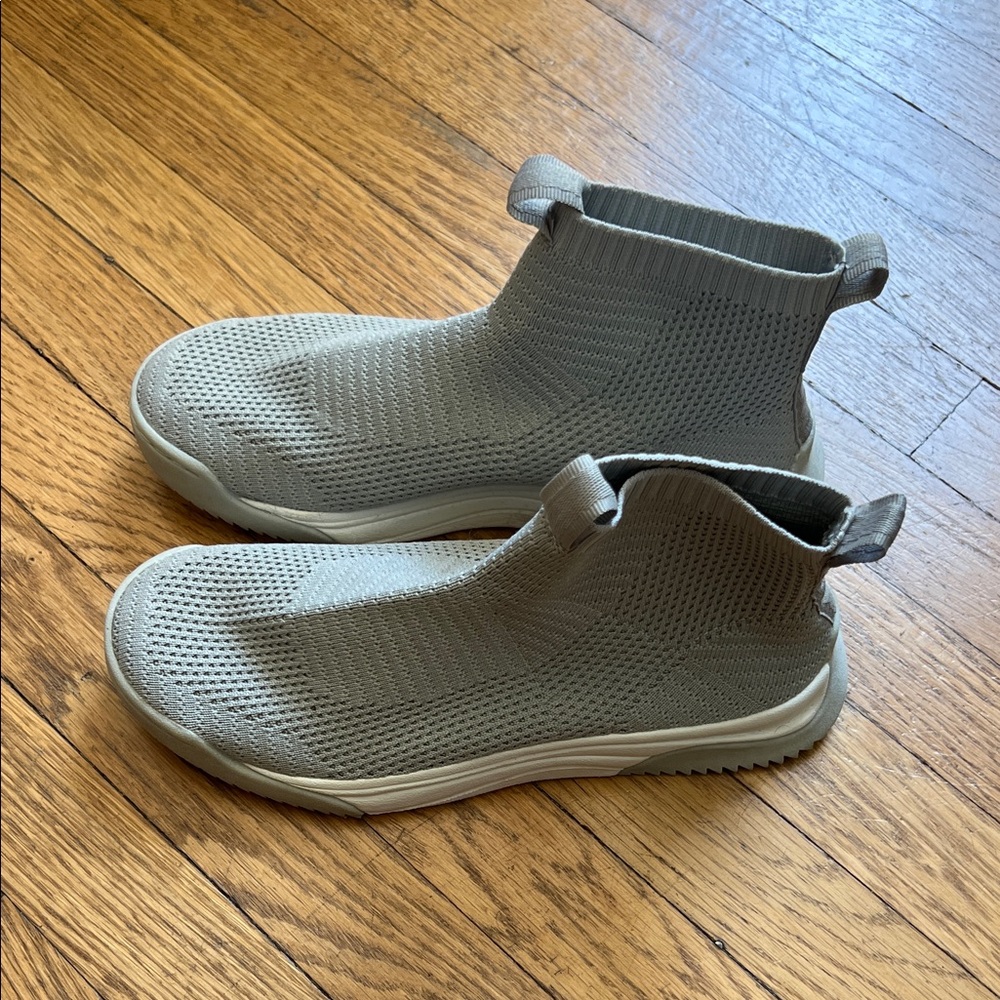 Zara Kids Light Gray Slip-On Sneakers